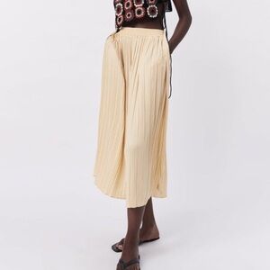 Zara Tan Wide-Leg Cropped Pants with Relaxed Fit
